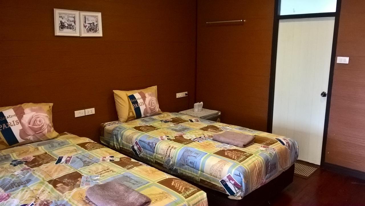 Bed and Breakfast Aiyara House Аюттхая Екстер'єр фото